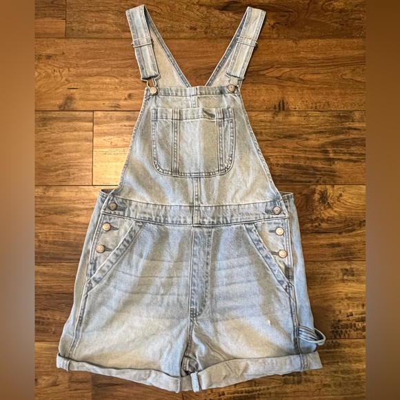 Pistola Denim Beatrix Short Overalls in Surfrider Size Small NWT - Picture 3 of 8